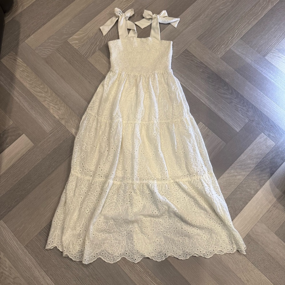 Off White Dress Size M